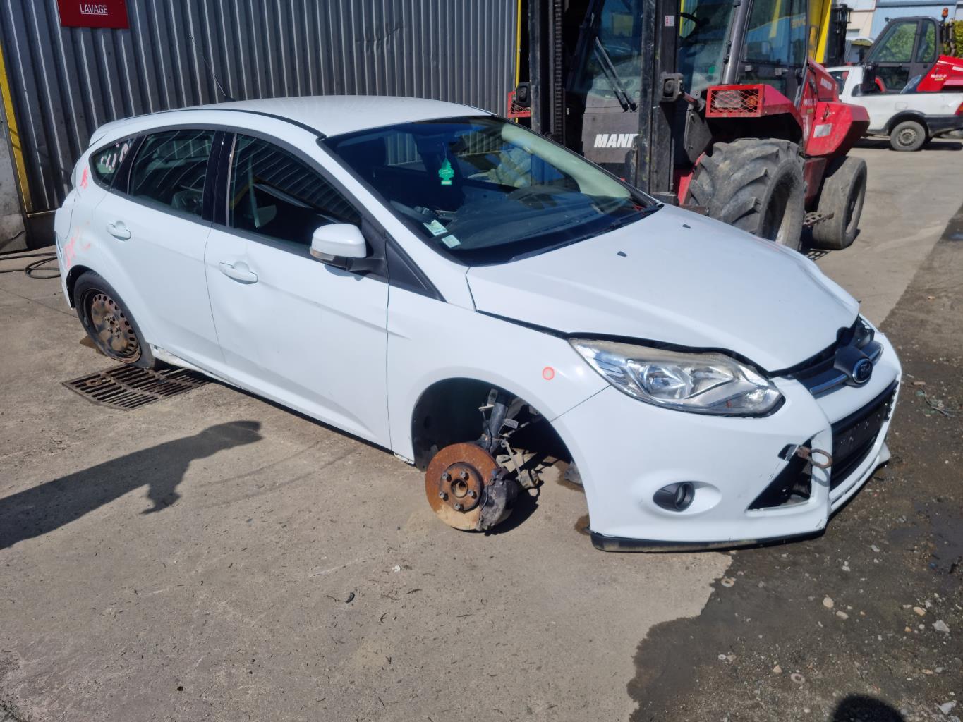 Pare choc avant FORD FOCUS 3 PHASE 1 Diesel - 1
