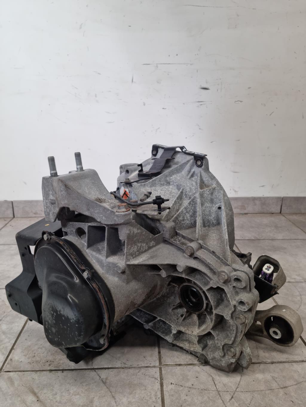 Boite de vitesses FORD FIESTA 6 PHASE 2 Essence - 1