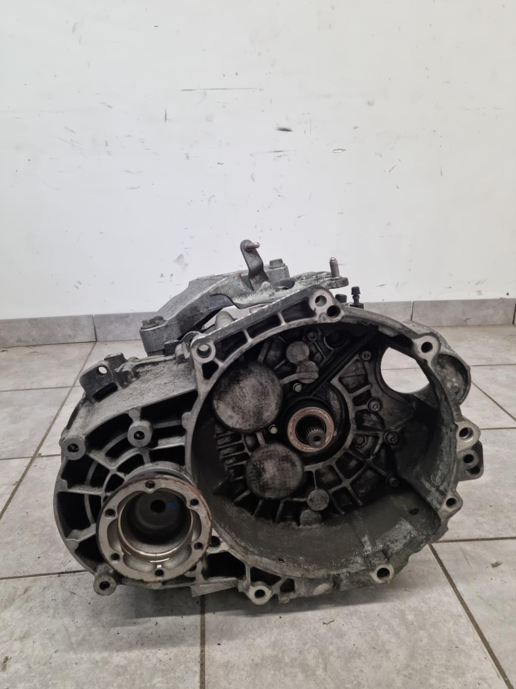 Boite de vitesses VOLKSWAGEN PASSAT 5 Diesel - 1