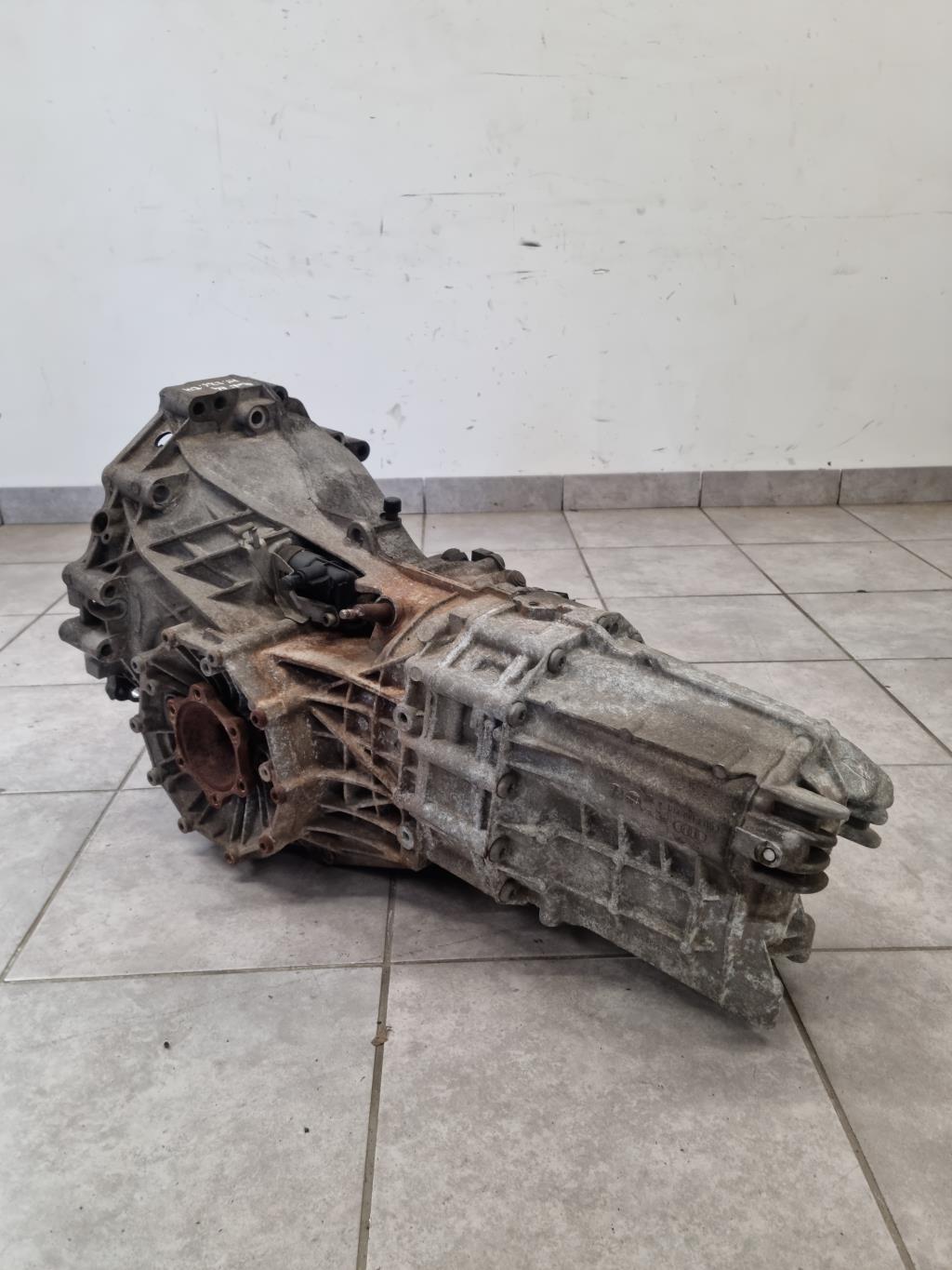 Boite de vitesses AUDI A4 2 AVANT PHASE 2 BREAK Diesel - 1
