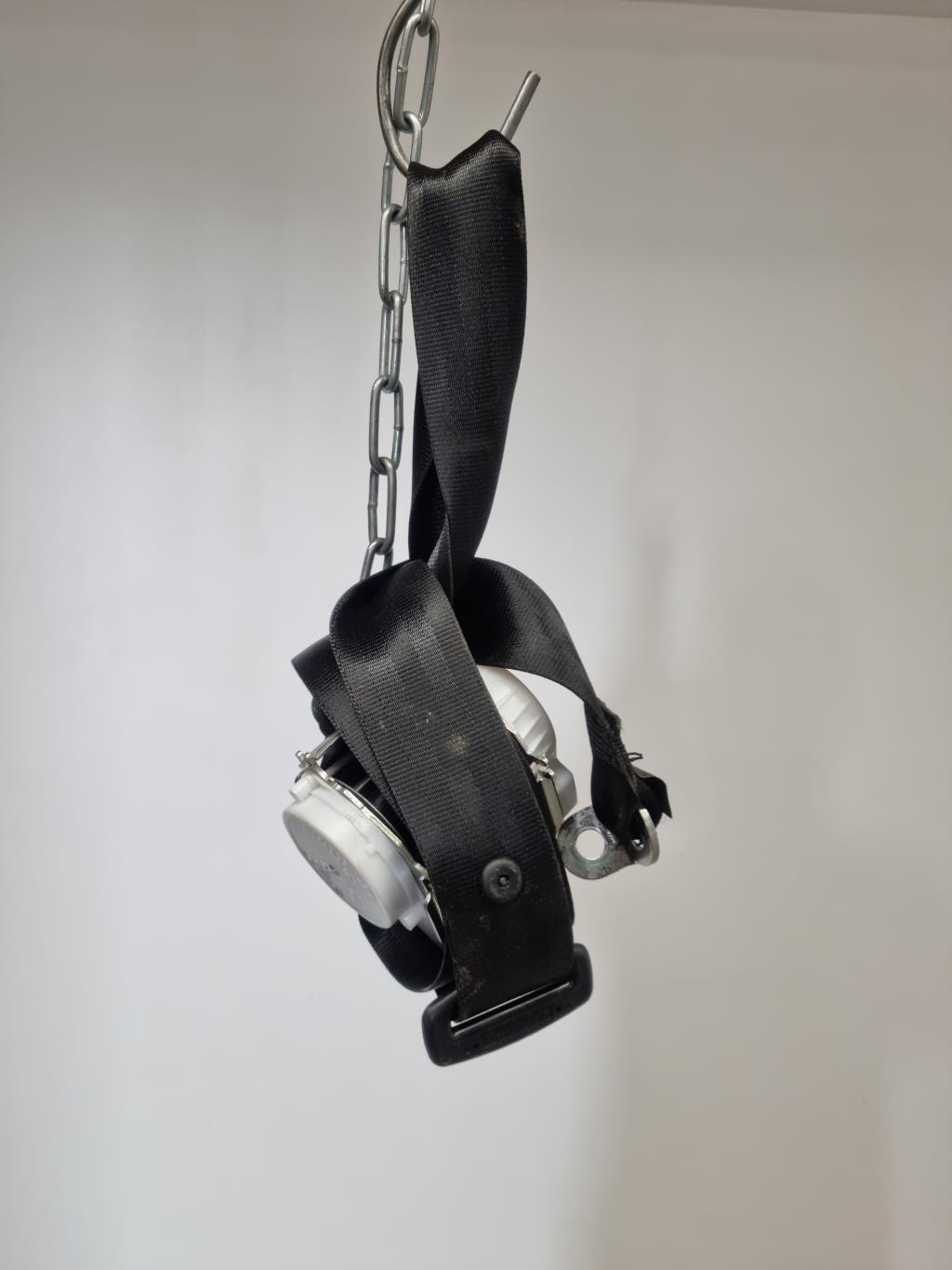 Ceinture arriere droit AUDI A3 2 SPORTBACK PHASE 2 Diesel - 1
