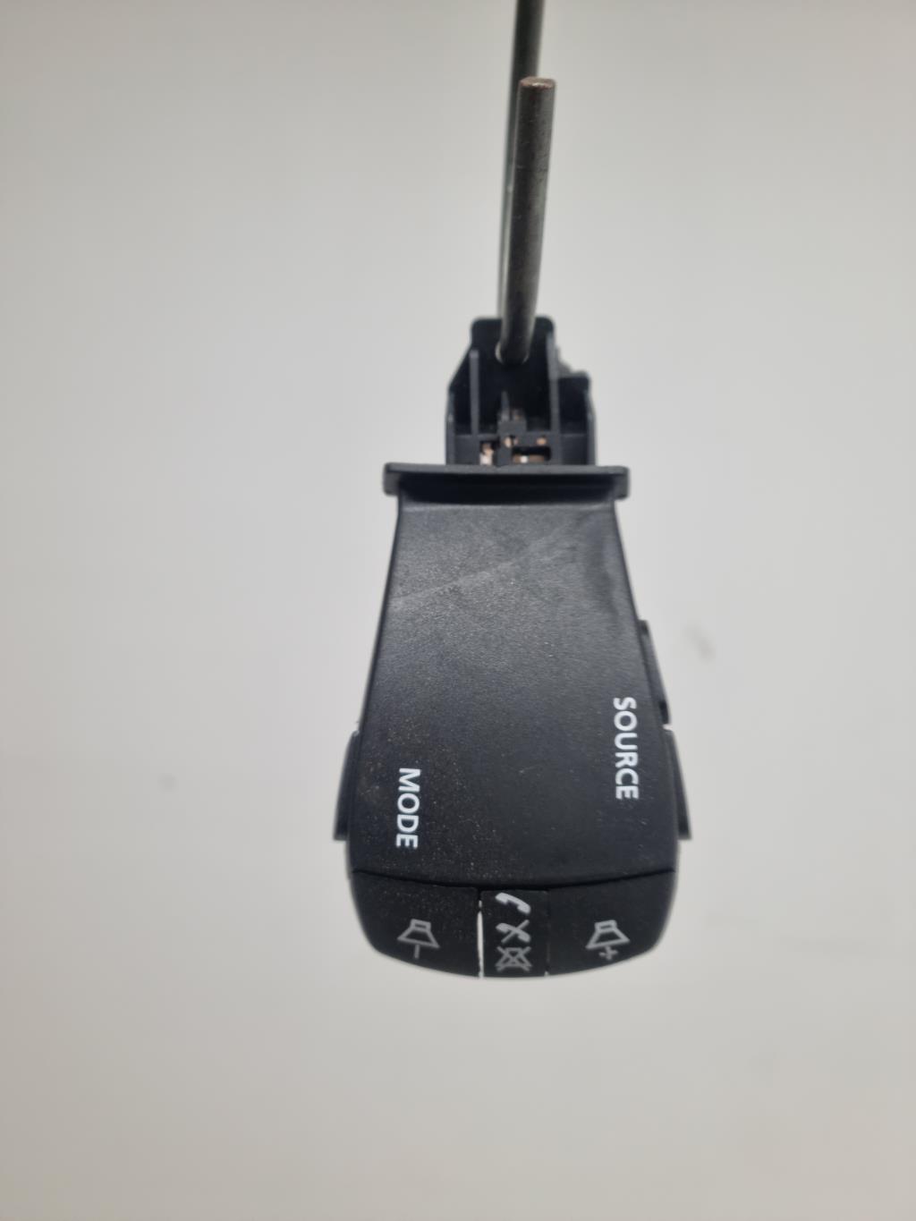 Commande autoradio DACIA SANDERO 3 STEPWAY Essence/GPL - 1