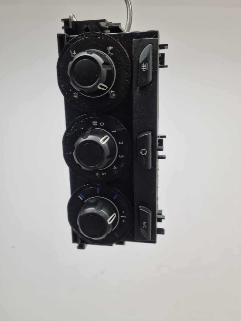 Commande chauffage CITROEN C3 2 PHASE 2 Diesel - 1