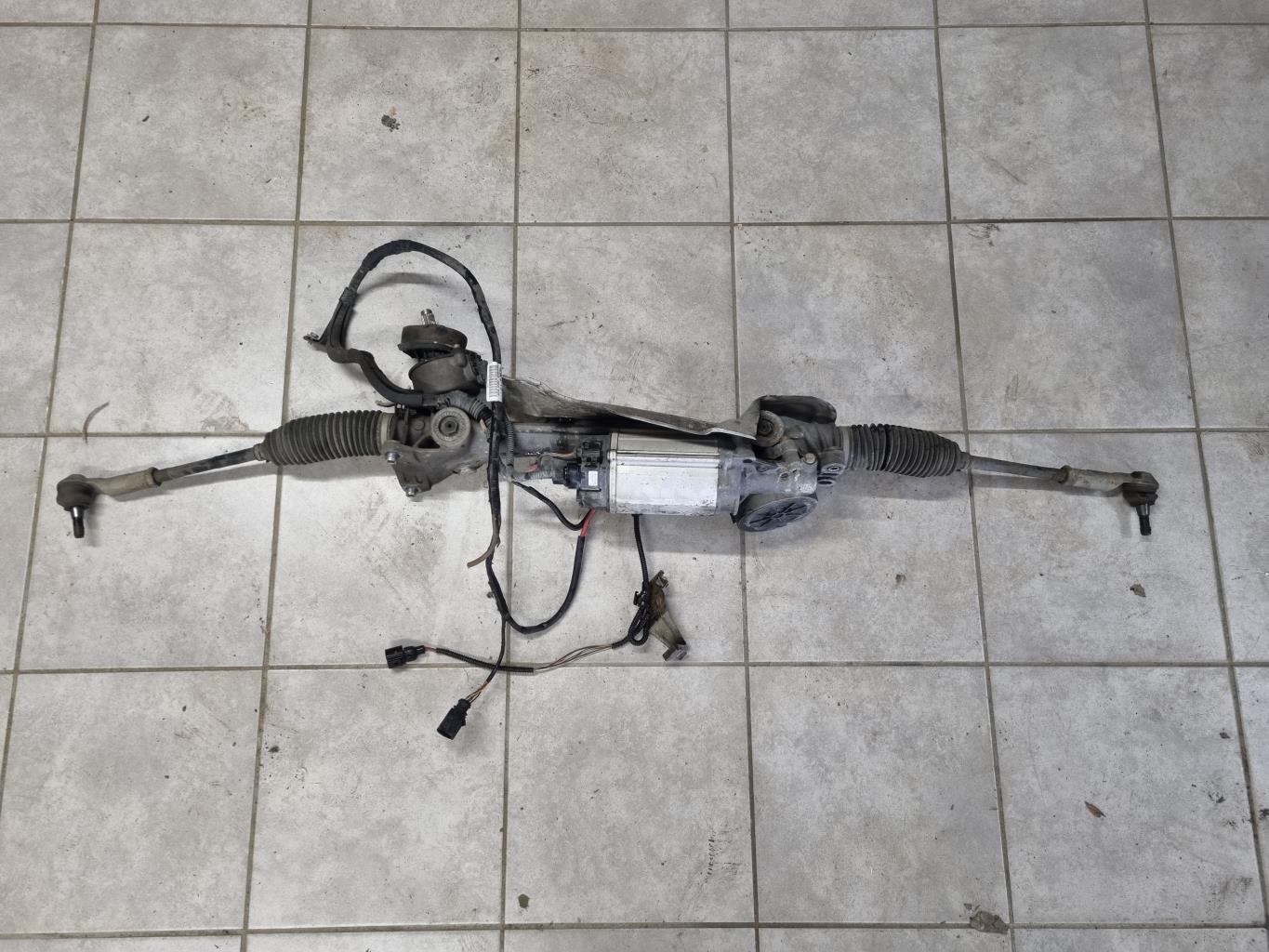 Cremaillere assistee VOLKSWAGEN GOLF 6 BREAK Diesel - 1