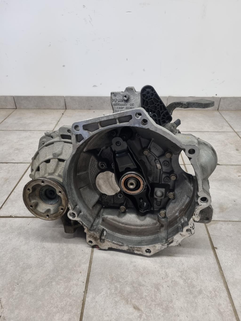 Boite de vitesses VOLKSWAGEN GOLF 6 BREAK Diesel - 1