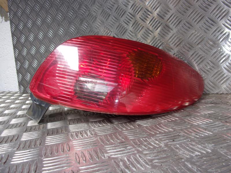 Fanale posteriore principale destro (luci) PEUGEOT 206 PHASE 1 Diésel - 1