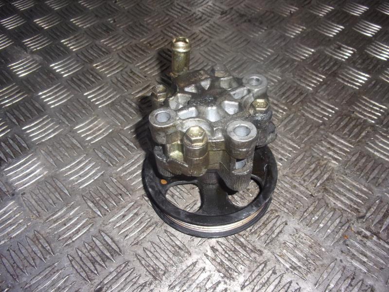 Pompe de direction TOYOTA RAV4 2 PHASE 1 Diesel - 1