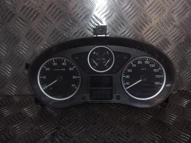 Compteur PEUGEOT PARTNER 2 PHASE 1 Diesel - 1
