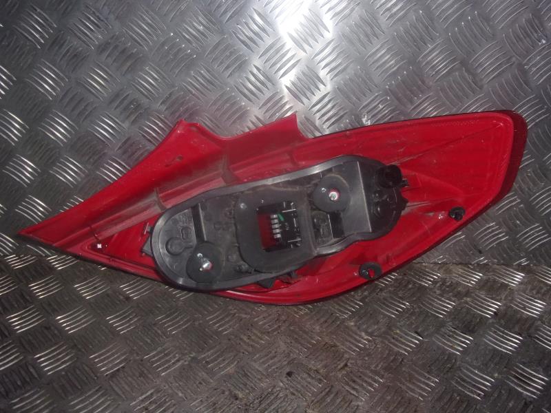 Fanale posteriore principale sinistro (luci) OPEL CORSA D PHASE 2 Diésel - 1