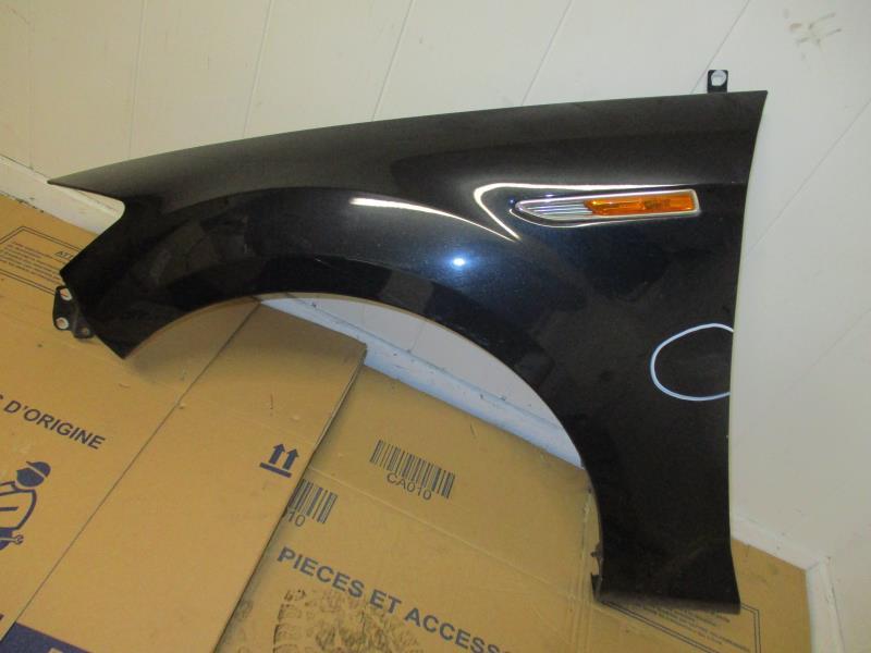 Parafango anteriore sinistro FORD MONDEO 3 PHASE 1 Diésel - 1