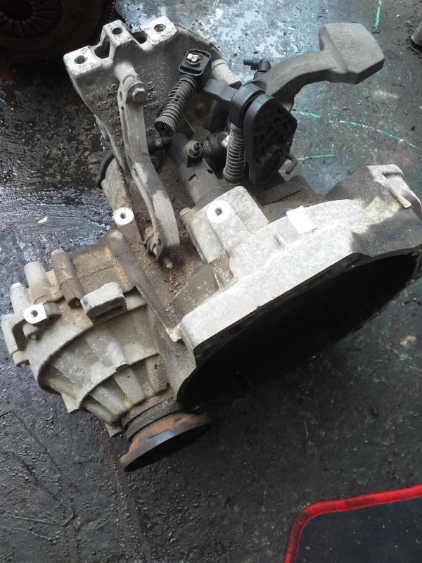 Boite de vitesses VOLKSWAGEN GOLF 6 Diesel - 1