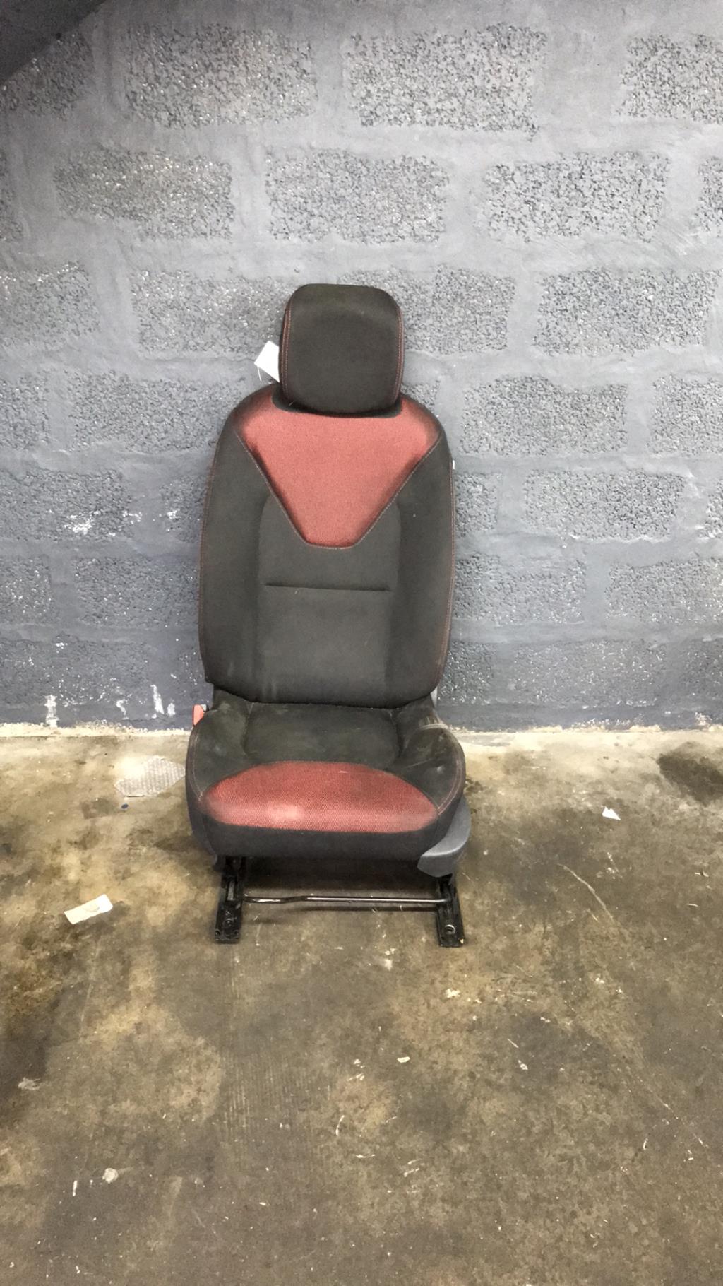 Siege avant gauche RENAULT CLIO 4 PHASE 1 Diesel - 1