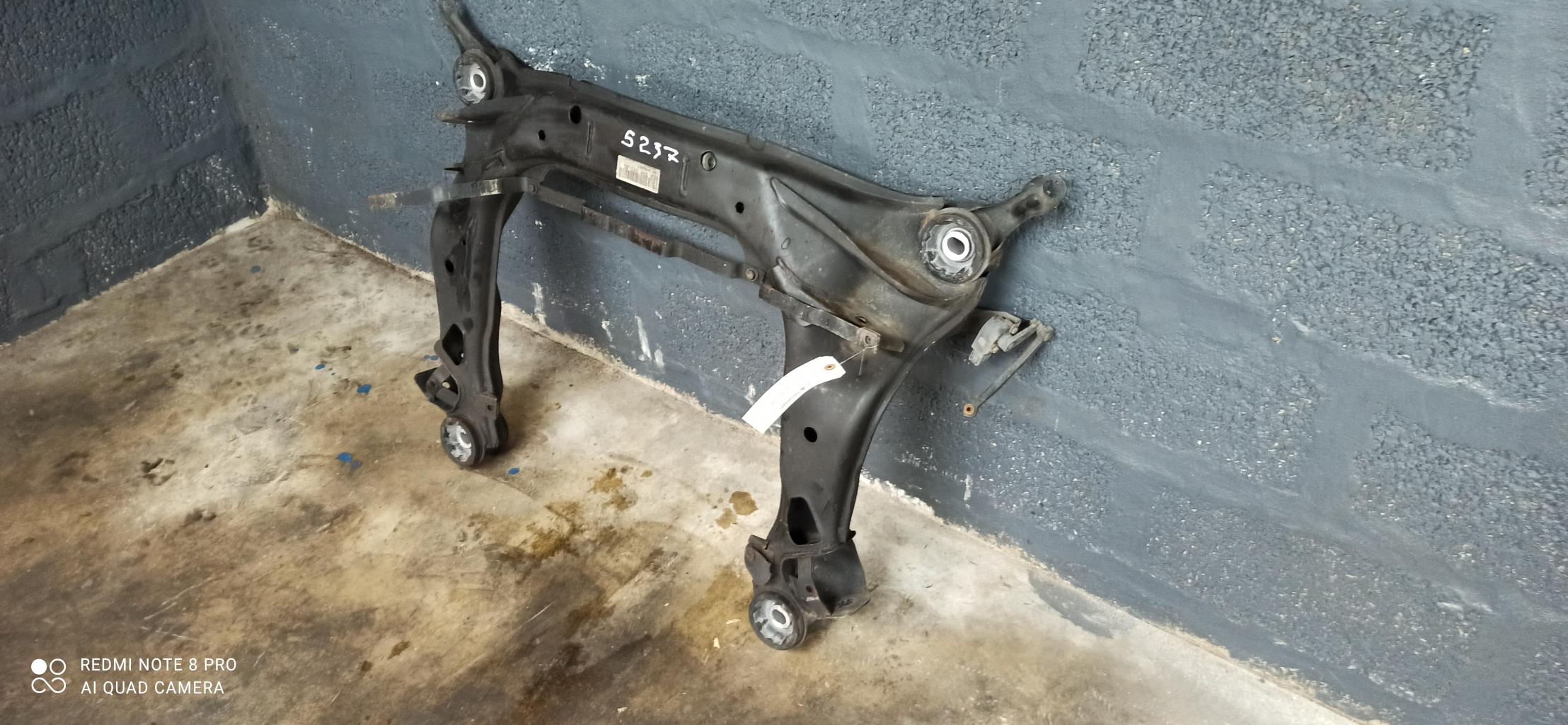 Culla motore anteriore AUDI A4 2 AVANT PHASE 2 BREAK Diésel - 1