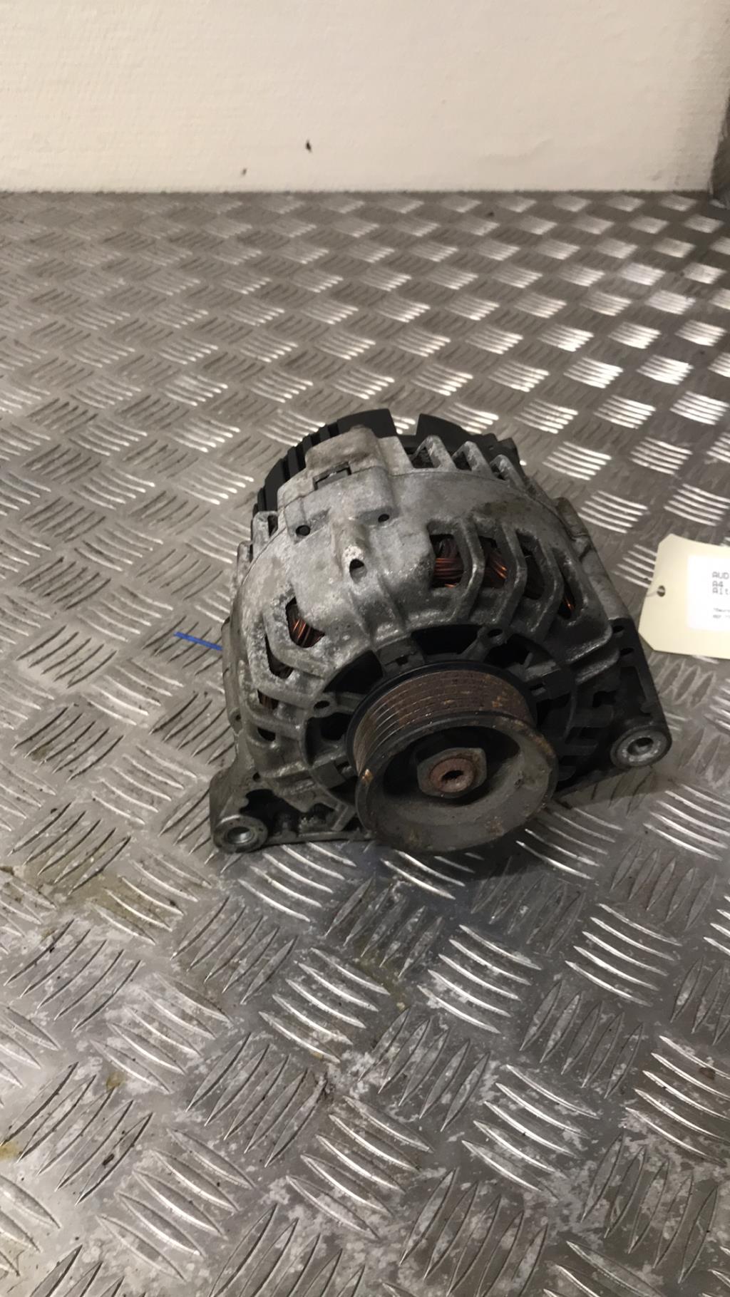Alternateur AUDI A4 1 PHASE 2  - 1