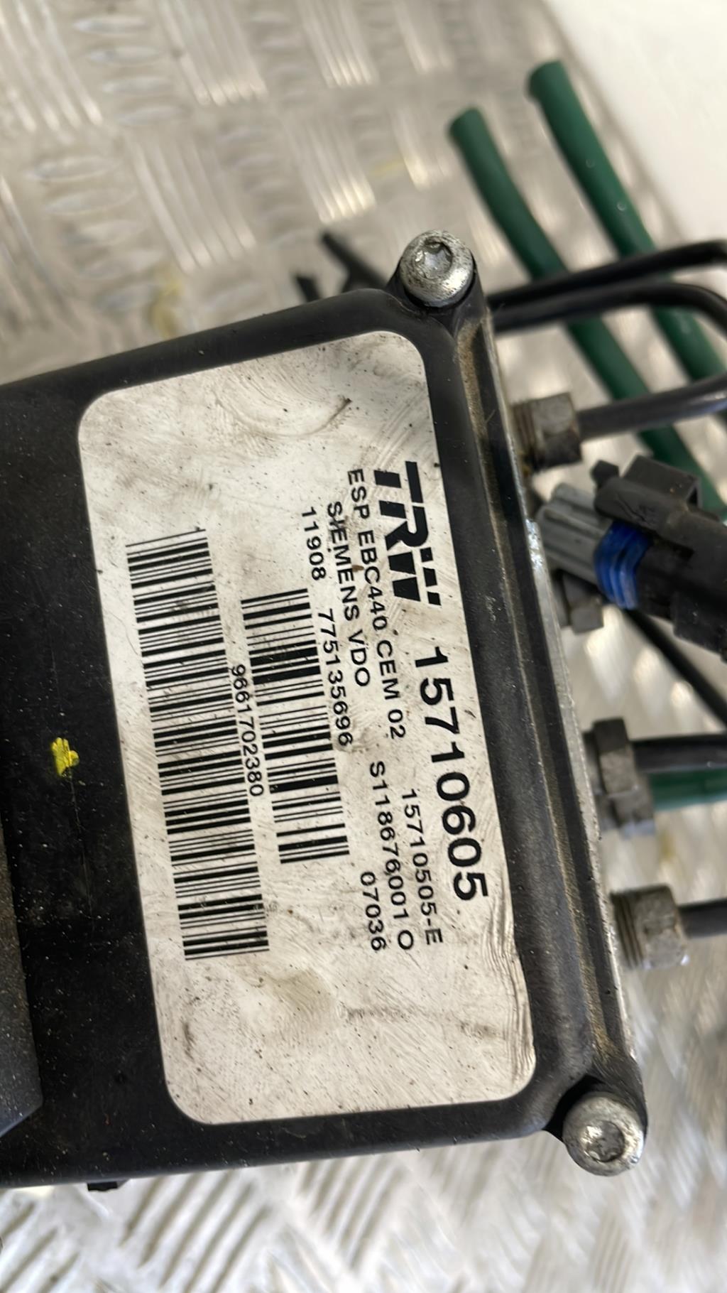 Blocco ABS (antibloccaggio freni) PEUGEOT 407 PHASE 1 BREAK Gasolina - 1