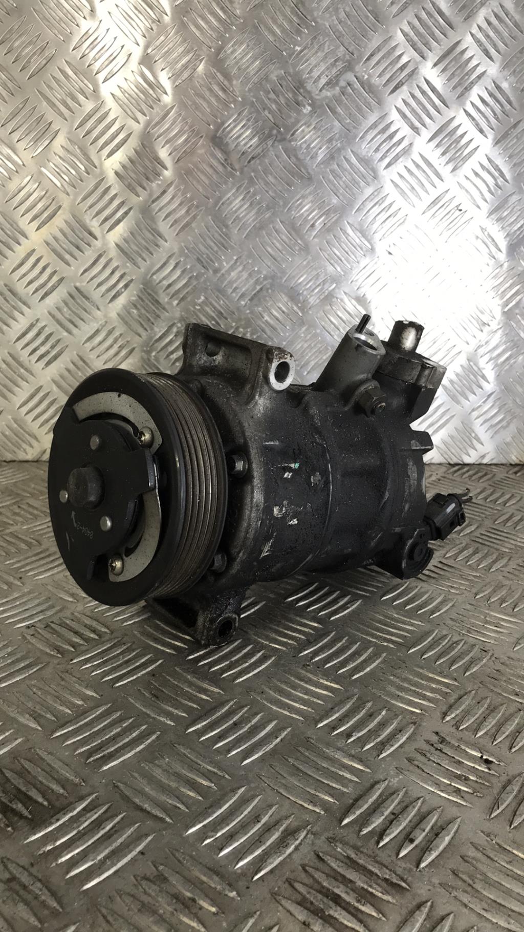 Compresseur clim AUDI A3 2 SPORTBACK PHASE 2 Diesel - 1