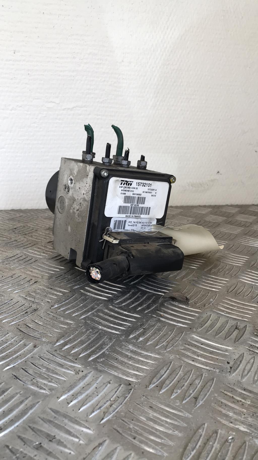 Blocco ABS (antibloccaggio freni) PEUGEOT 407 PHASE 1 Diésel - 1