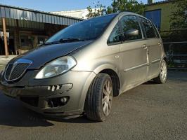 Foto pieza de coche