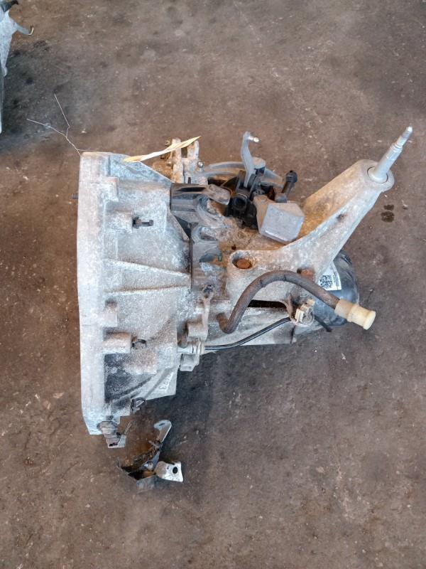 Boite de vitesses RENAULT TWINGO 3 PHASE 1 Essence - 1