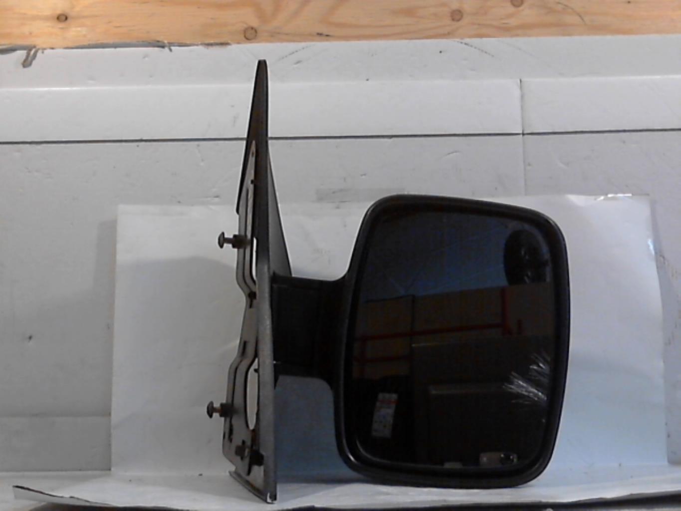 Retroviseur droit MERCEDES VITO 638 Diesel - 1