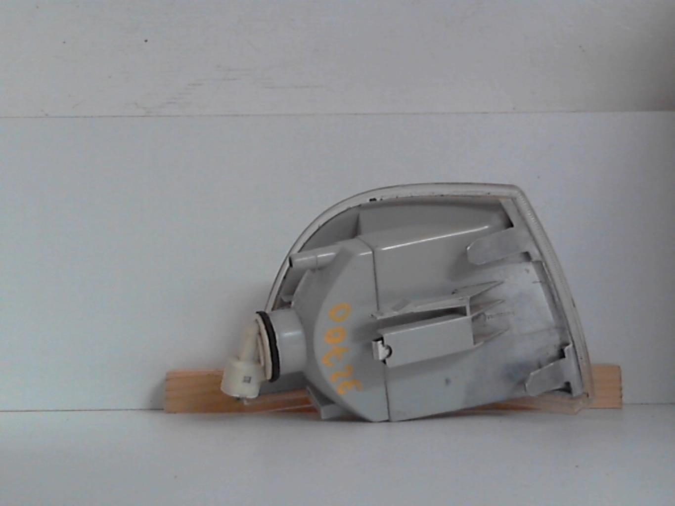 Optique avant secondaire gauche (feux)(clignotant) RENAULT ESPACE 2 PHASE 1 Essence - 1