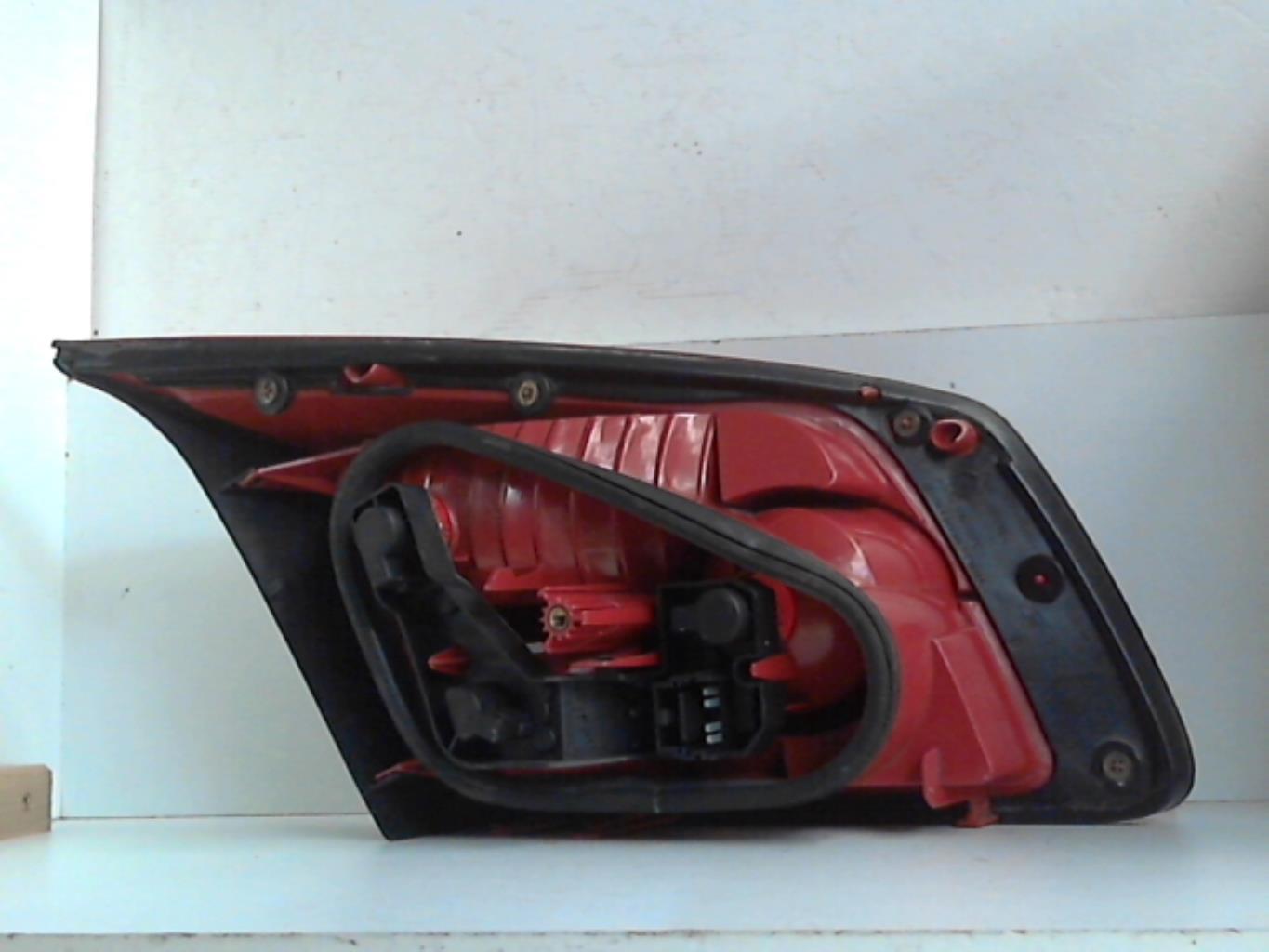 Feu arriere secondaire droit (feux) RENAULT VEL SATIS PHASE 1 Diesel - 1