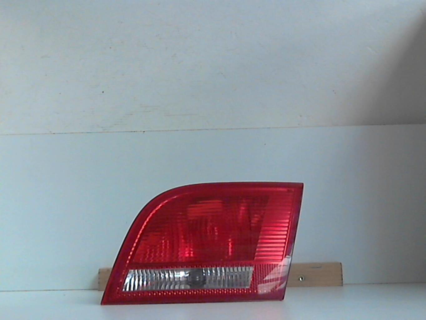 Feu arriere secondaire droit (feux) AUDI A3 2 SPORTBACK PHASE 1 Essence - 1