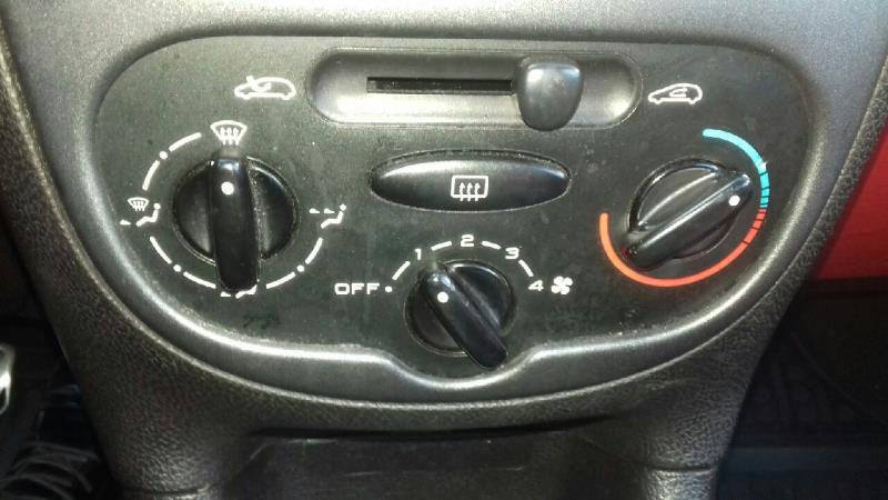 Commande chauffage PEUGEOT 206 PHASE 1 CABRIOLET Essence - 1