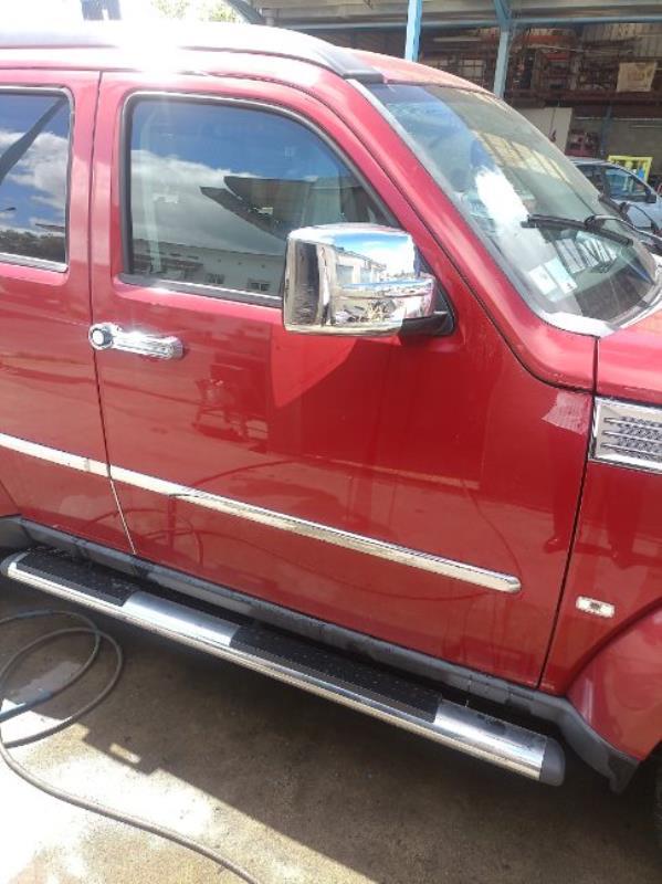 Porte avant droit DODGE NITRO Diesel - 1