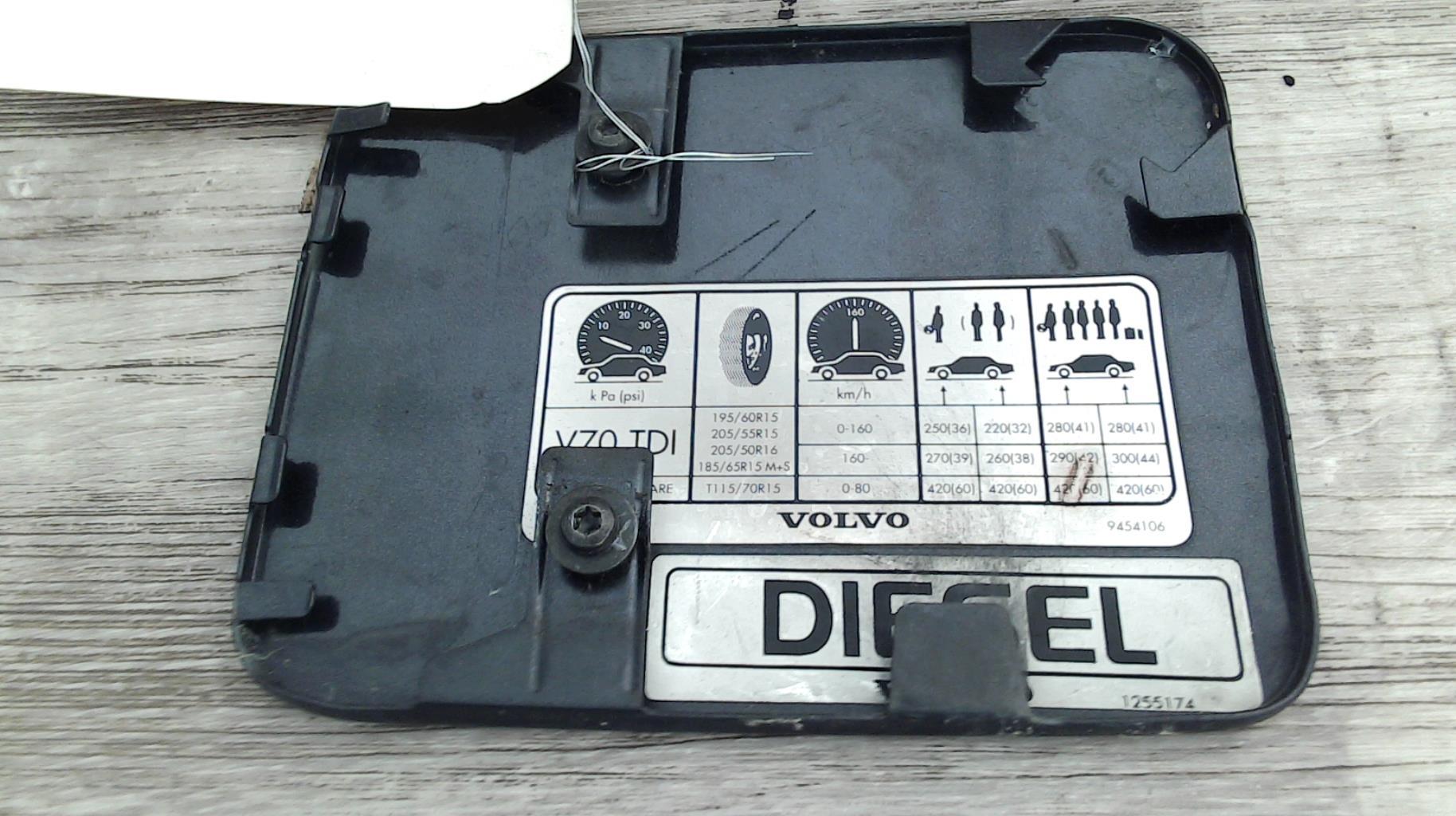 Trappe d'essence VOLVO V 70 1 PHASE 1 BREAK Diesel - 1