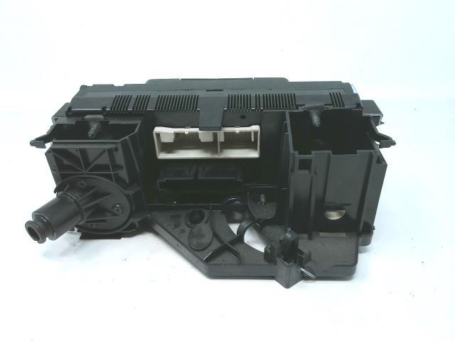 Commande chauffage VOLKSWAGEN GOLF 5 Diesel - 1