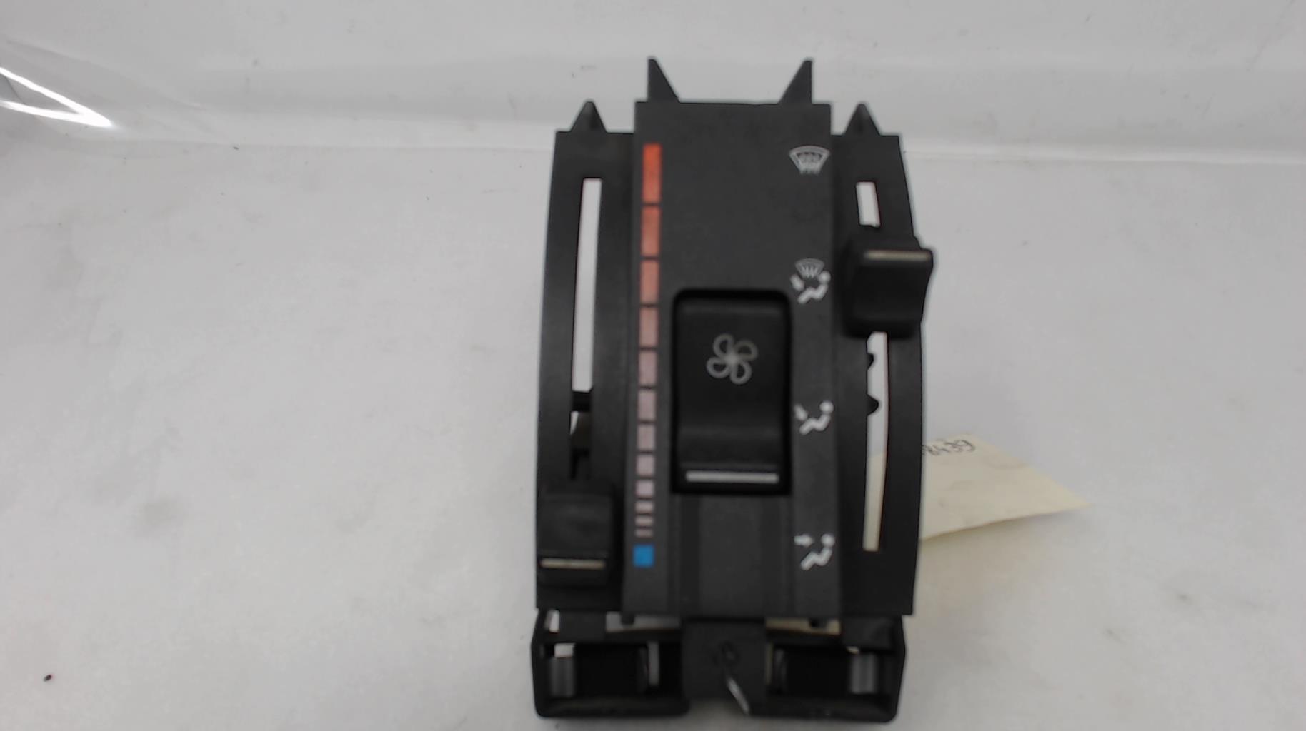 Commande chauffage RENAULT EXPRESS PHASE 2  - 1