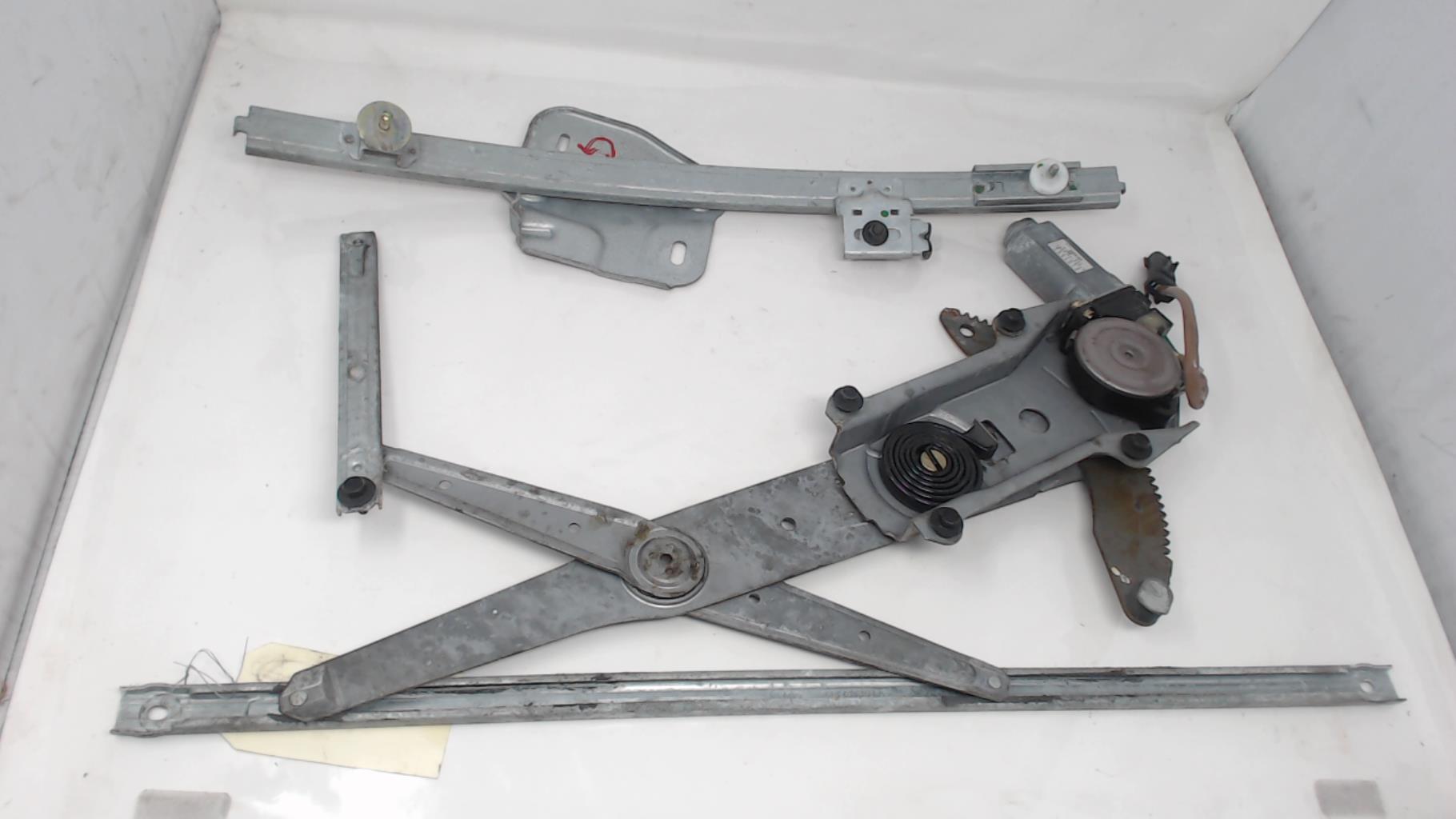 Leve vitre electrique avant gauche CHRYSLER SEBRING 1 Essence - 1