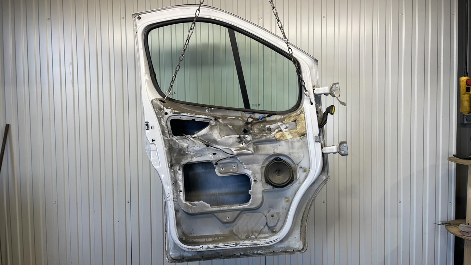 Porte avant gauche RENAULT TRAFIC 2 PHASE 2 Diesel - 1
