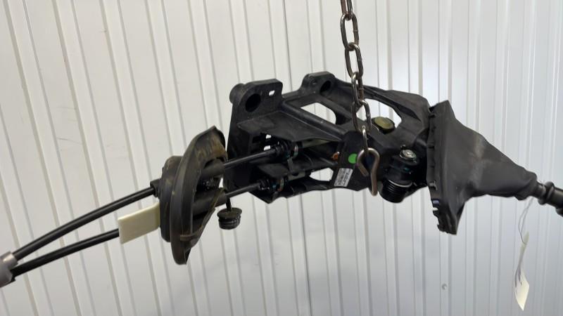 Levier de vitesses PEUGEOT 2008 2 Essence - 1