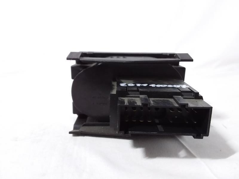 Commande de phare FORD FIESTA 5 PHASE 2 Diesel - 1