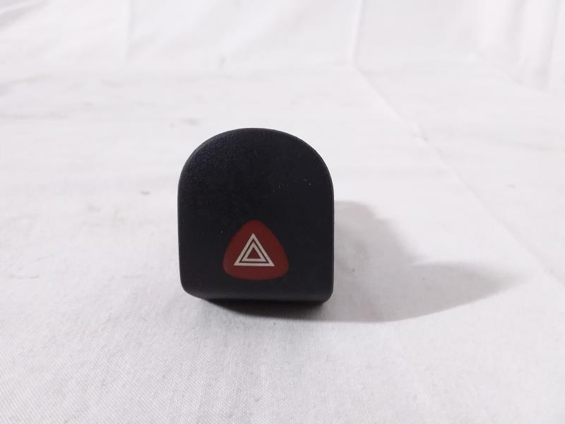 Bouton de warning RENAULT KANGOO 1 PHASE 1 Essence - 1