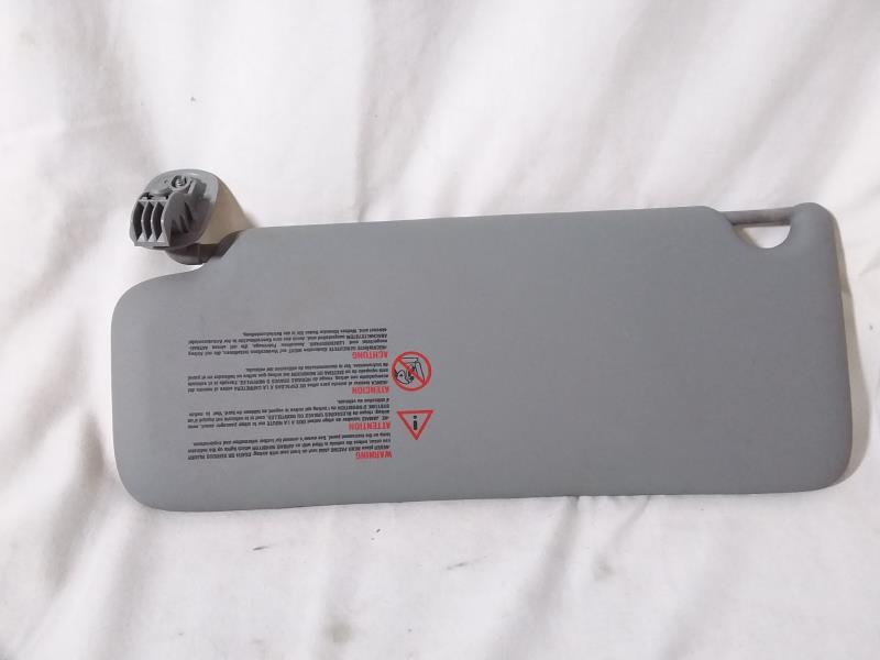 Pare soleil droit RENAULT CLIO 2 PHASE 2 Essence - 1