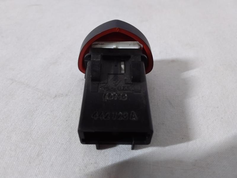 Bouton de warning RENAULT CLIO 2 PHASE 2 Diesel - 1