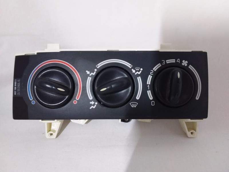 Commande chauffage RENAULT MEGANE 1 PHASE 1 Essence - 1