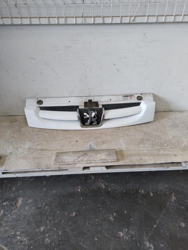 Calandre PEUGEOT PARTNER 1 PHASE 2 Diesel - 1