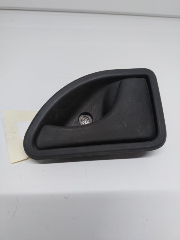 Poignee interieur avant droit RENAULT KANGOO 1 PHASE 2 Diesel - 1