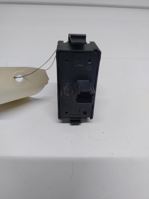 Bouton de warning DACIA DOKKER PHASE 1 Essence - 1