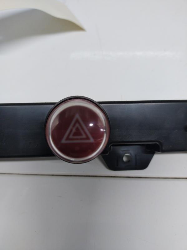 Bouton de warning FIAT 500 2 PHASE 1 Essence - 1