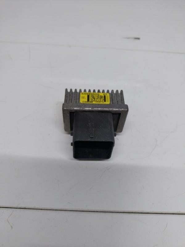Boitier de prechauffage RENAULT CLIO 3 PHASE 2 Diesel - 1