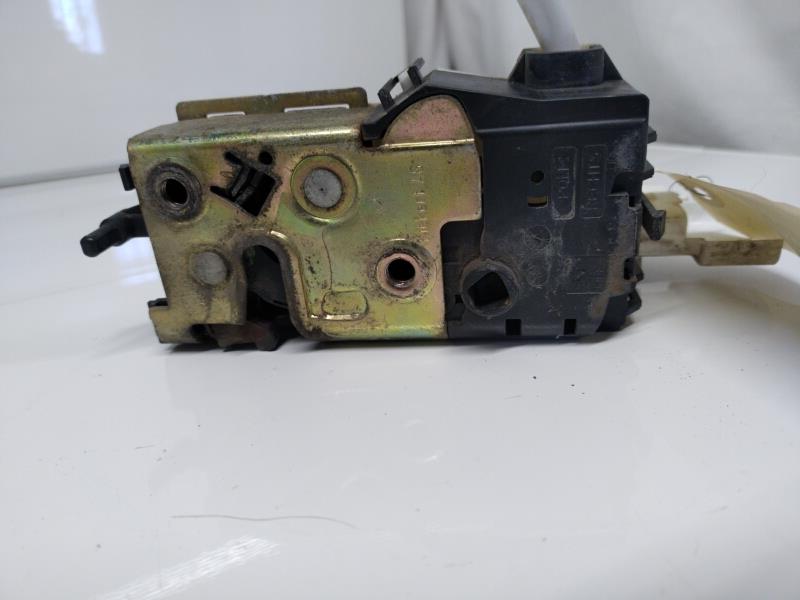 Serrure avant droit PEUGEOT 407 PHASE 1 BREAK Diesel - 1
