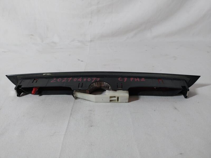 Feu arriere stop central CITROEN C3 1 PHASE 2 Diesel - 1