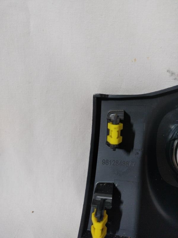 Commande retroviseurs CITROEN C3 3 PHASE 1 Essence - 1