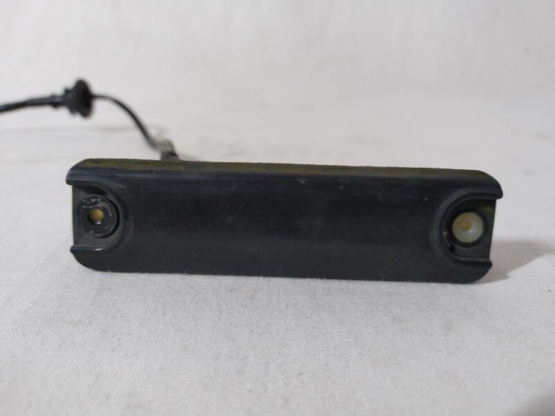 Bouton de coffre TOYOTA COROLLA VERSO 2 PHASE 1 Essence - 1