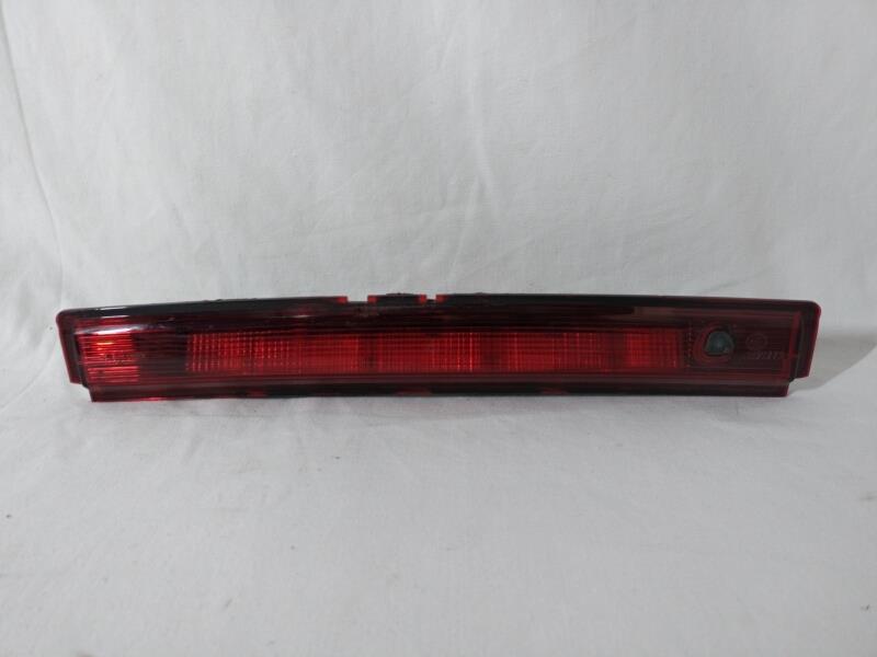 Feu arriere stop central RENAULT CLIO 4 PHASE 2 Essence - 1
